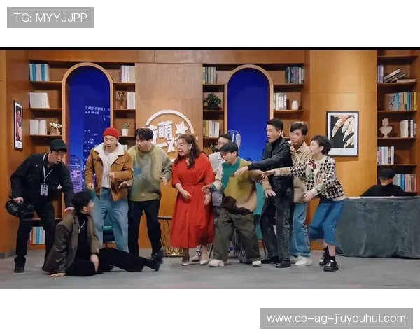 看球场上笨拙少年踢球每一步都像喜剧名场面令全队爆笑不停不断啦